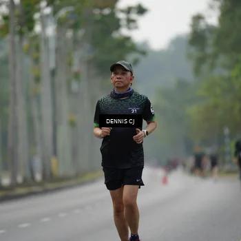 Runner Photo 8296865
