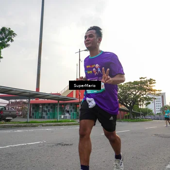 Runner Photo 8296875