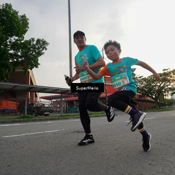 Runner Photo 8296878