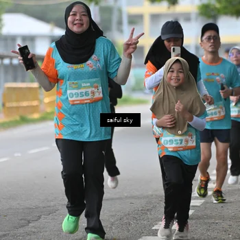 Runner Photo 8296885