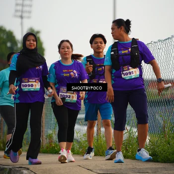 Runner Photo 8296888