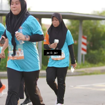 Runner Photo 8296896