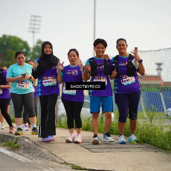 Runner Photo 8296904