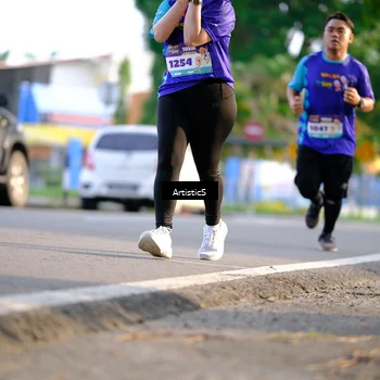 Runner Photo 8296915