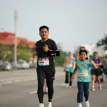 Runner Photo 8296930
