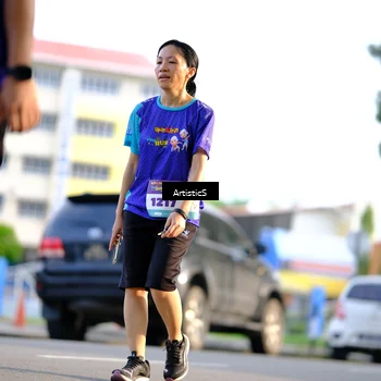 Runner Photo 8296983