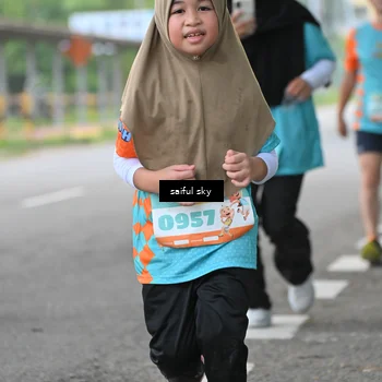 Runner Photo 8297039