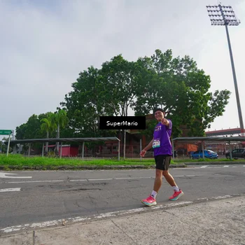 Runner Photo 8297045
