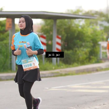 Runner Photo 8297059