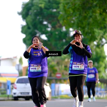 Runner Photo 8297080