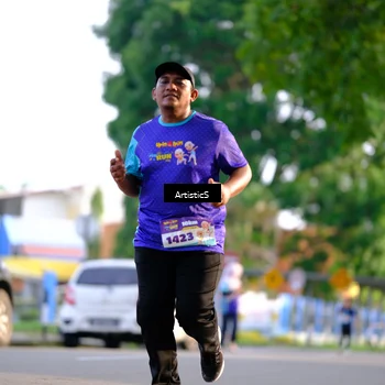 Runner Photo 8297086