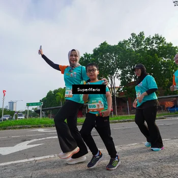 Runner Photo 8297159