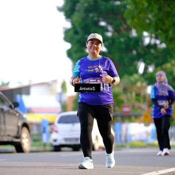 Runner Photo 8297239
