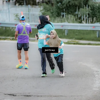 Runner Photo 8297289