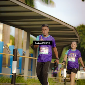 Runner Photo 8297296