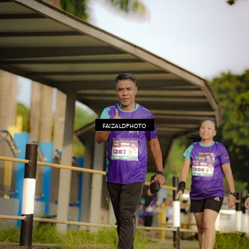 Runner Photo 8297299