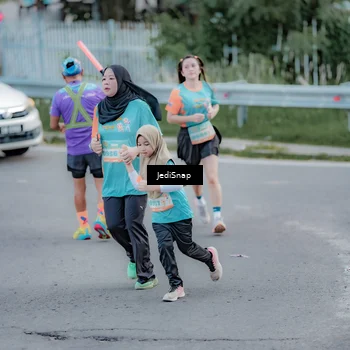 Runner Photo 8297302