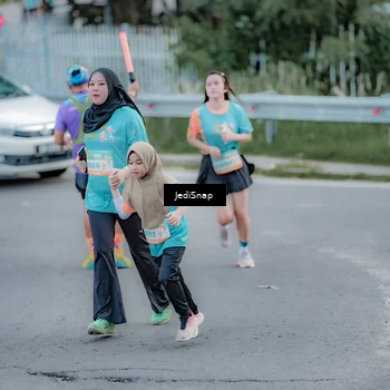 Runner Photo 8297304