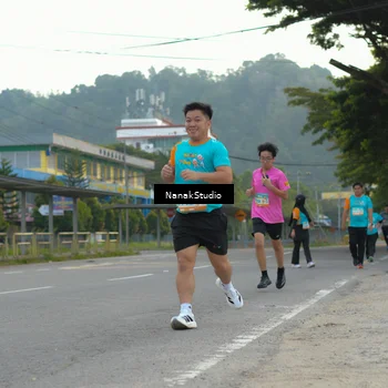Runner Photo 8297345