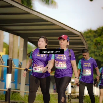 Runner Photo 8297375