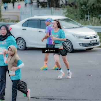Runner Photo 8297382