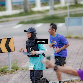 Runner Photo 8297394