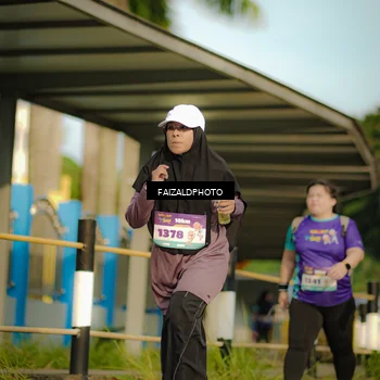 Runner Photo 8297395