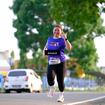Runner Photo 8297419