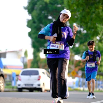 Runner Photo 8297453