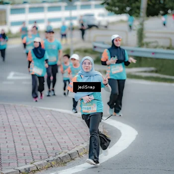Runner Photo 8297457