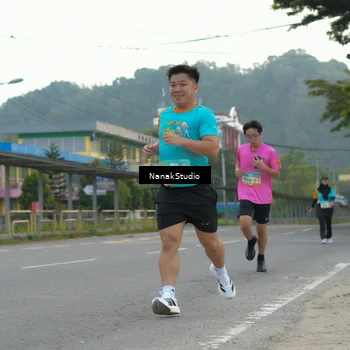 Runner Photo 8297458