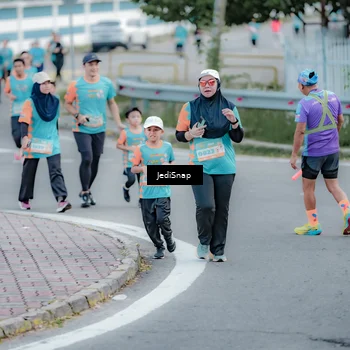 Runner Photo 8297467