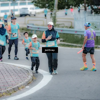 Runner Photo 8297468