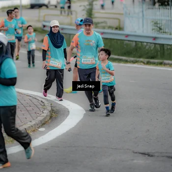 Runner Photo 8297515