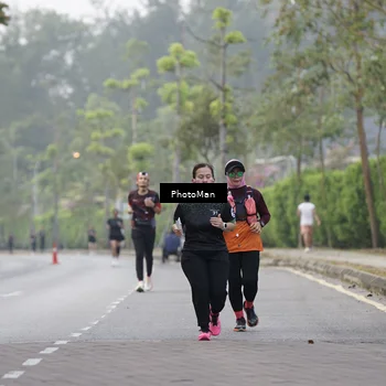Runner Photo 8297542