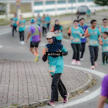 Runner Photo 8297573