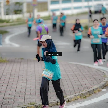 Runner Photo 8297585