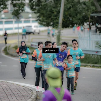 Runner Photo 8297601