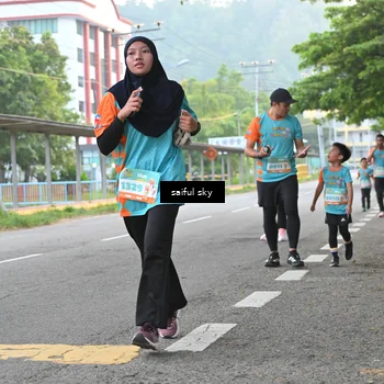 Runner Photo 8297658