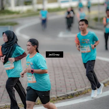 Runner Photo 8297693