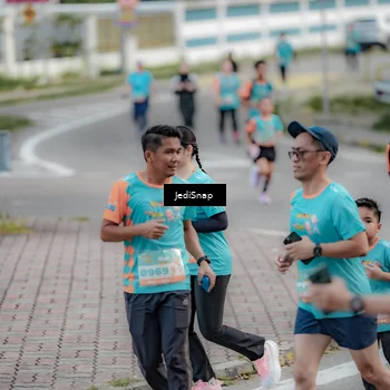 Runner Photo 8297694