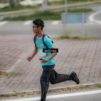 Runner Photo 8297766