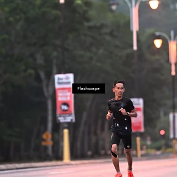 Runner Photo 8297842
