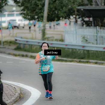 Runner Photo 8297843
