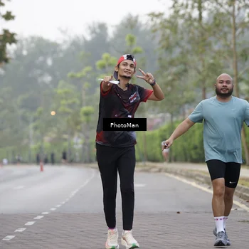 Runner Photo 8297854