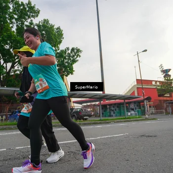 Runner Photo 8297863