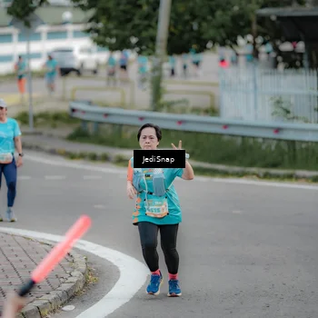Runner Photo 8297882