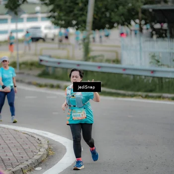 Runner Photo 8297883