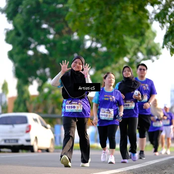 Runner Photo 8297895