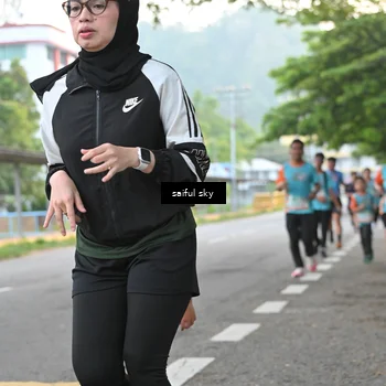 Runner Photo 8297899